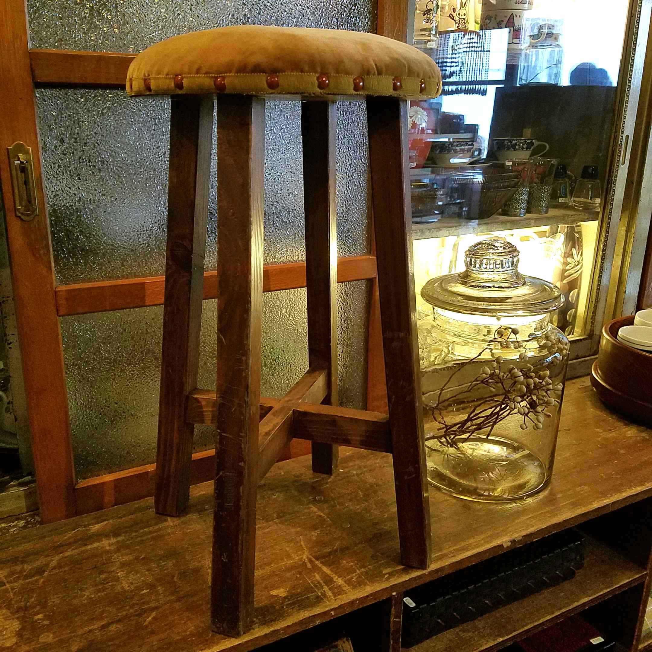 レトロな木製の布張りスツール/丸椅子 - [Sold Out]過去の販売商品