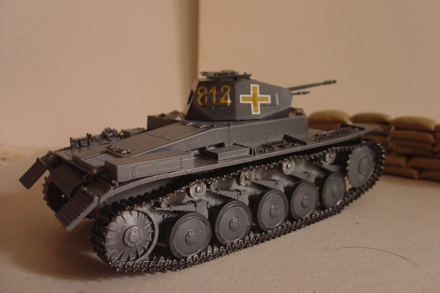 タミヤのミリタリーミニチュアシリーズ No.299 ドイツ軍 ２号戦車を塗装した物 その５