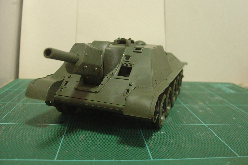 タミヤのミリタリーミニチュアシリーズ No.111 ソ連軍 SU-122襲撃砲戦車 その２