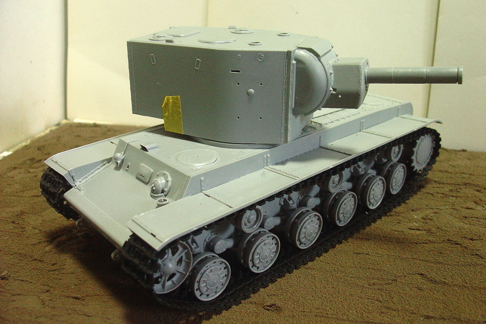 トランペッター ソ連軍 KV-2重戦車 その４