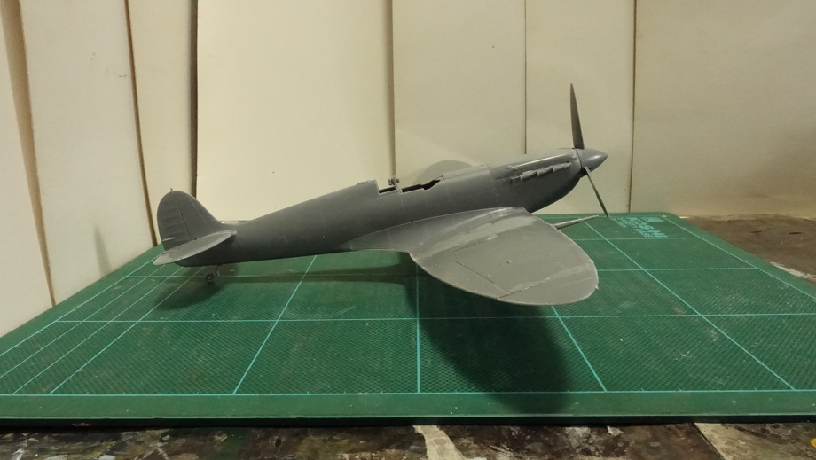 タミヤの傑作機シリーズ No.033 イギリス軍 スピットファイア Mk.Vb その２