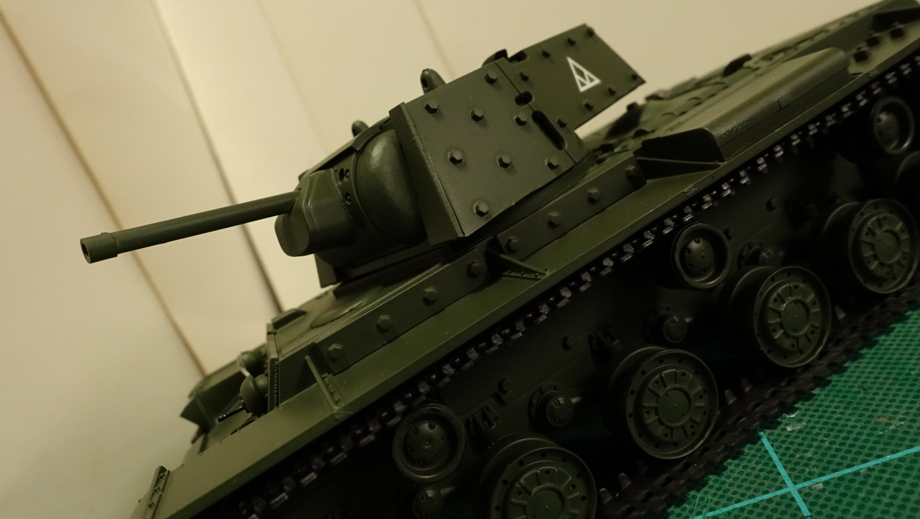 タミヤのミリタリーミニチュアシリーズ No.142 ソビエトKV-1B重戦車 その５