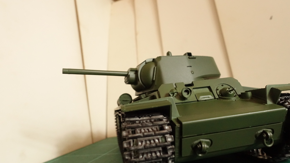 タミヤのミリタリーミニチュアシリーズ No.142 ソビエトKV-1C重戦車 その５