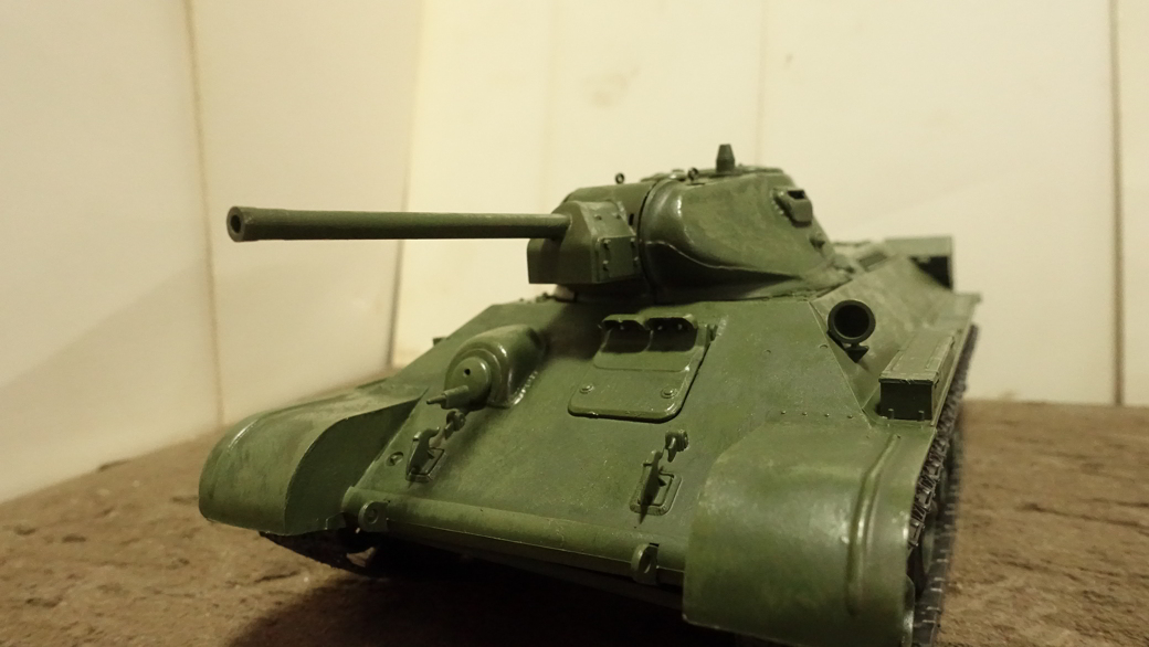 タミヤのミリタリーミニチュアシリーズ No.049 ソビエトT-34/76戦車 1942年型 その３
