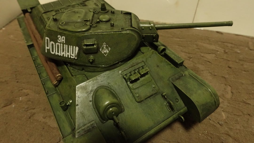 タミヤのミリタリーミニチュアシリーズ No.049 ソビエトT-34/76戦車 1942年型 その４