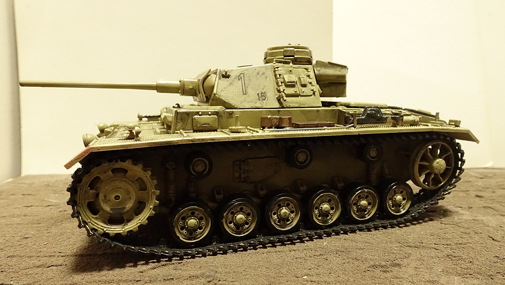 タミヤのミリタリーミニチュアシリーズ No.215 ドイツIII号戦車L型 その１