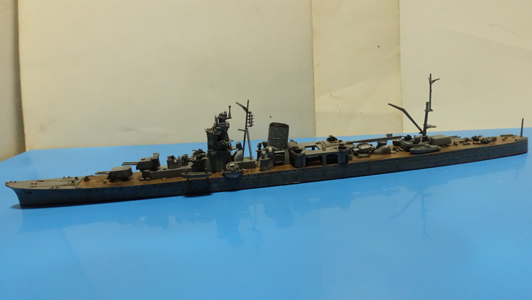 タミヤの1/700 ウォーターラインシリーズ No.315 日本海軍軽巡洋艦 矢矧 その１
