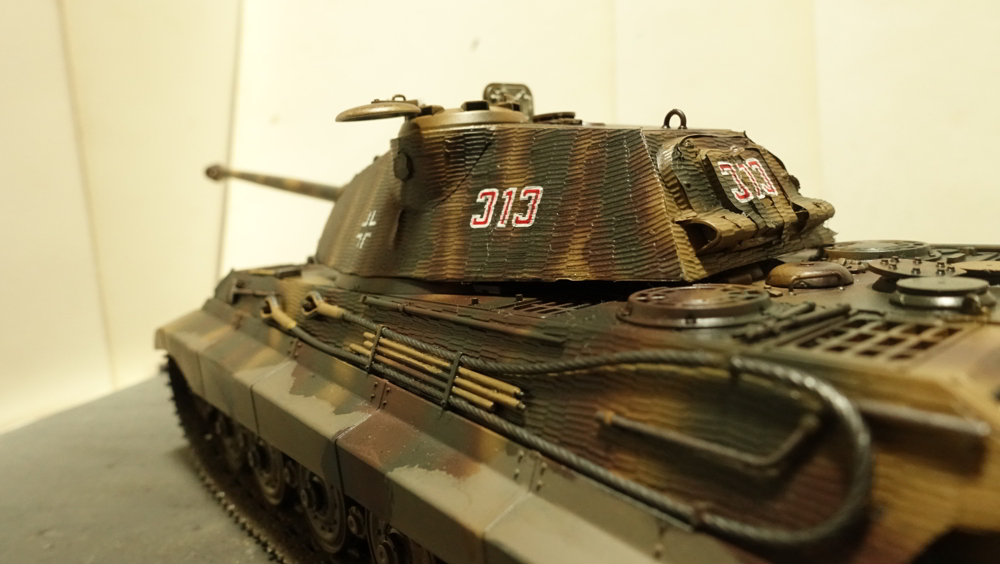 タミヤのミリタリーミニチュアシリーズ  No.169 ドイツ 重戦車キングタイガー(ポルシェ砲塔) その３
