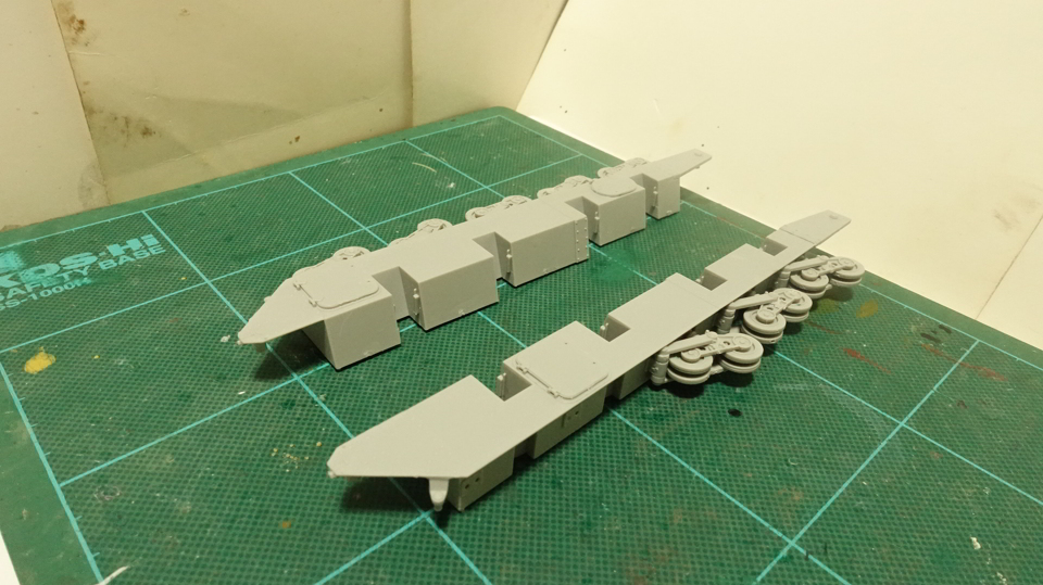 トランペッター No.05527 ドイツ軍 ノイバウ・ファールツォイク 1号車 その１