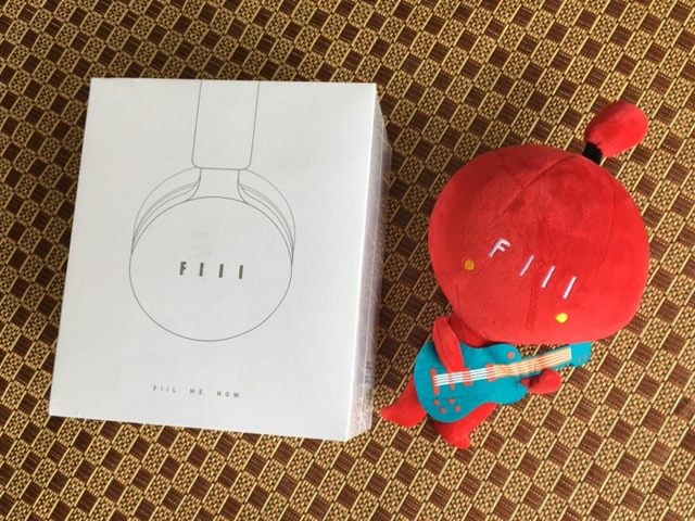 FIIL_Wired_02.jpg